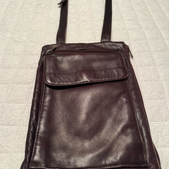 graffeo Handbags - Genuine Leather. Very unique Brown Leather crossbody. So many compartments.